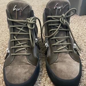 Giuseppe Zanotti Kriss Suede Sneaker